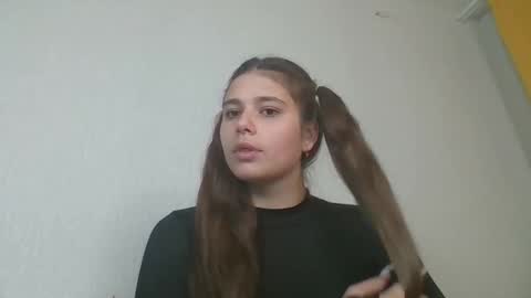 velveted_ivy online show from November 11, 12:40 pm