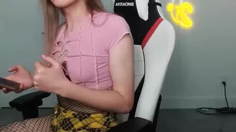 VelvetTGirl online show from February 7, 3:59 pm