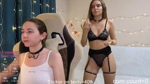 CLEOshort hair  TIna long hair  online show from December 3, 5:35 pm