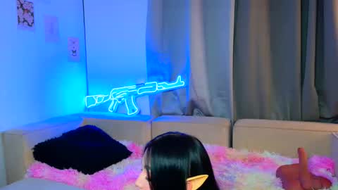 velvetvibes_ online show from June 3, 3:09 am