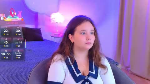 Snapshot of velvetvixencute chatting on September 15, 5:31 am velvetvixencute online show from September 15, 5:31 am