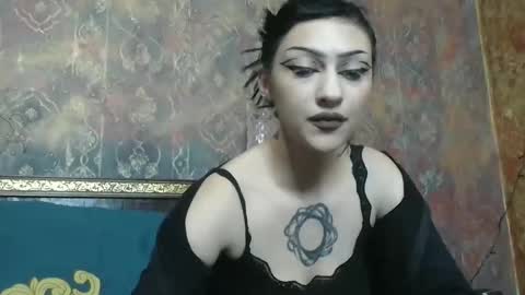 Naly online show from October 27, 2:50 pm