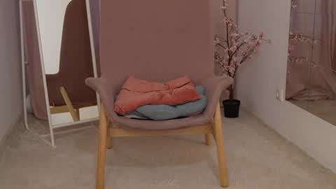 Snapshot of venera_style chatting on January 8, 12:58 pm VENERA online show from January 8, 12:58 pm
