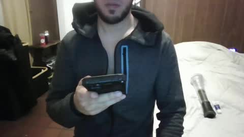 Snapshot of venezuelan420 chatting on January 22, 2:37 am venezuelan420 online show from January 22, 2:37 am