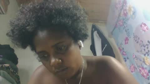 venisca98 online show from May 15, 12:13 pm