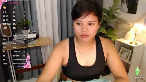 venom_trace22 online show from April 20, 6:22 pm