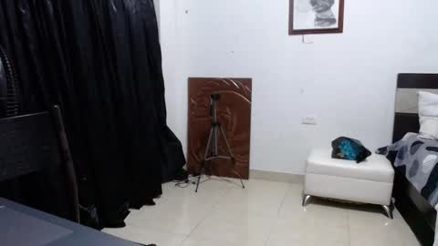 venus_menoza online show from March 1, 2:49 am