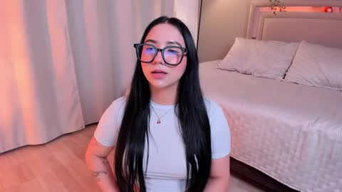 Snapshot of venus_reid chatting on September 28, 5:05 am venus_reid online show from September 28, 5:05 am