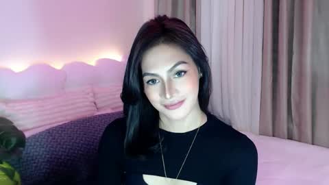 Venus Sunrise Bombshell online show from March 25, 8:15 pm