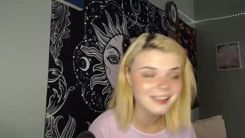 Miss Venus online show from September 11, 1:07 am