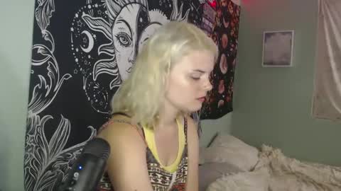 Miss Venus online show from October 5, 11:56 pm