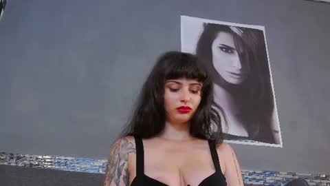 venusinylons online show from July 21, 5:59 pm