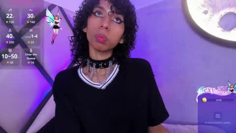 venuss_03 online show from December 14, 3:46 am