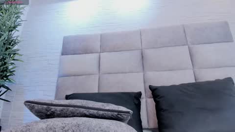 Vera Dalton online show from November 15, 5:09 am