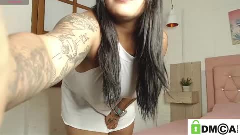 Vera Lux online show from May 9, 10:05 pm