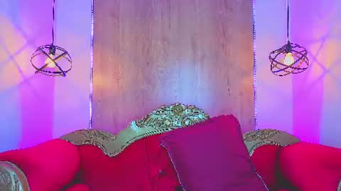 Domelipa  online show from July 2, 11:48 am