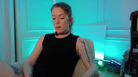 Vera Victors online show from April 12, 3:10 am