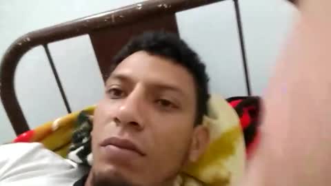 Snapshot of vergara914486 chatting on October 28, 10:05 am vergara914486 online show from October 28, 10:05 am