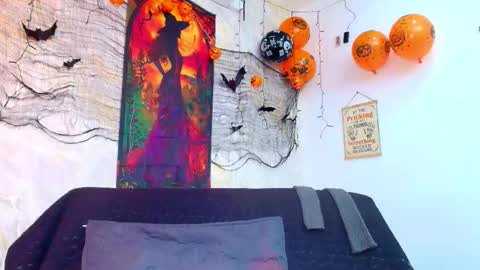 Vero online show from October 28, 3:07 am