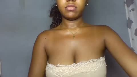 verolla31 online show from February 26, 7:10 pm