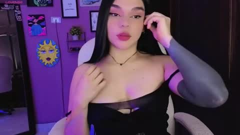 Snapshot of veronica_118 chatting on September 23, 7:57 am veronica_118 online show from September 23, 7:57 am