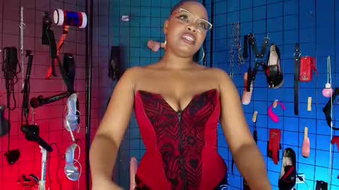 veronica_bdsm online show from November 11, 4:36 am