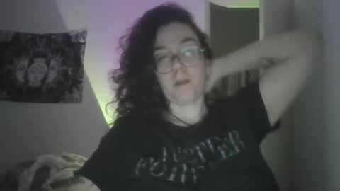 veronicadiscovery online show from November 27, 11:01 pm