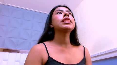 Veronica Robles online show from October 24, 6:52 pm