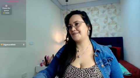 Snapshot of veroniicabbw chatting on October 1, 12:26 pm veroniicabbw online show from October 1, 12:26 pm