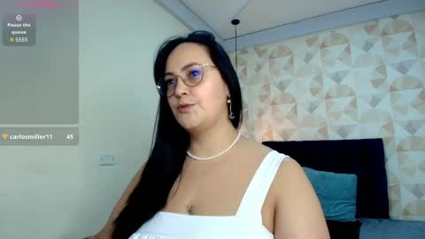 Snapshot of veroniicabbw chatting on September 22, 12:09 pm veroniicabbw online show from September 22, 12:09 pm