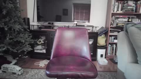 versburtreynolds online show from September 12, 5:15 pm