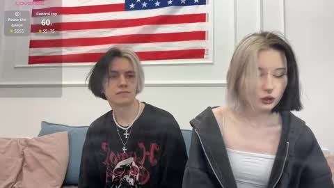 veryraretwins online show from January 8, 9:53 pm