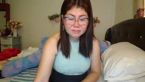 verysexythia online show from January 10, 2:04 am
