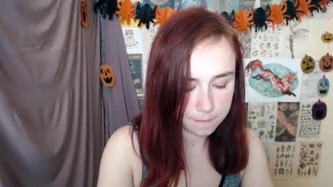 Snapshot of veryveryvery_shy chatting on October 11, 6:40 am veryveryvery_shy online show from October 11, 6:40 am