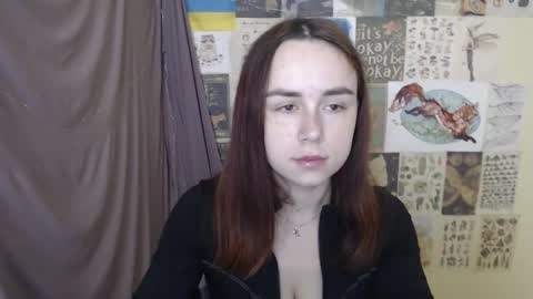 veryveryvery_shy online show from December 2, 6:22 am