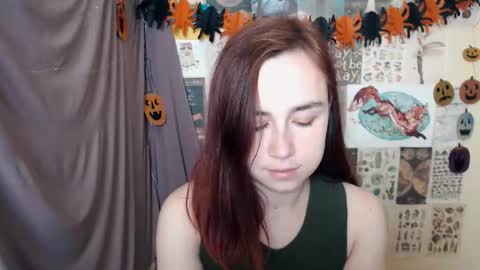 Snapshot of veryveryvery_shy chatting on October 13, 5:31 am veryveryvery_shy online show from October 13, 5:31 am