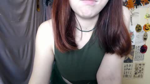 Snapshot of veryveryvery_shy chatting on October 22, 6:05 am veryveryvery_shy online show from October 22, 6:05 am