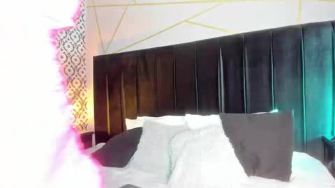 Snapshot of verza_h23 chatting on October 10, 12:11 pm Sthefanny online show from October 10, 12:11 pm