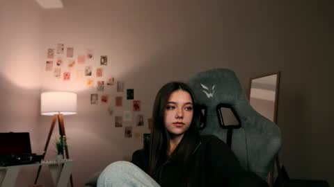 Rachel online show from November 30, 7:54 pm