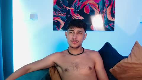 Vezx online show from April 18, 6:54 pm