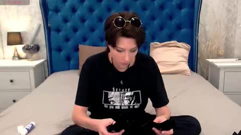 Via online show from November 10, 3:37 pm