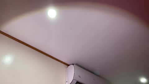 via_olala online show from February 7, 6:16 am