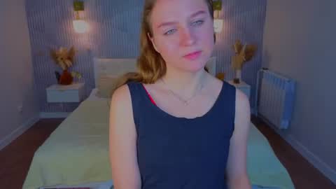 vicki_milles online show from July 19, 8:50 am