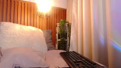 VICTORIA online show from November 29, 12:29 am