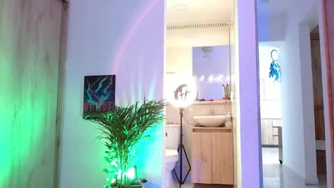 Vicky  online show from February 2, 8:51 pm