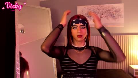  Vicky  online show from February 10, 3:04 pm