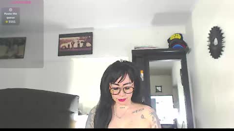 Vicky  online show from November 5, 11:12 am