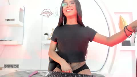 vicky_hottman online show from November 11, 4:25 am