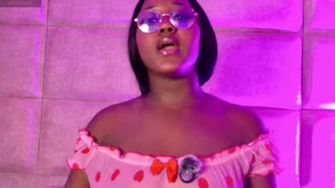 Vicky Walles online show from September 28, 5:38 am