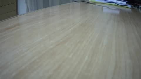 Snapshot of victorhume chatting on January 17, 2:39 pm VictorHume online show from January 17, 2:39 pm